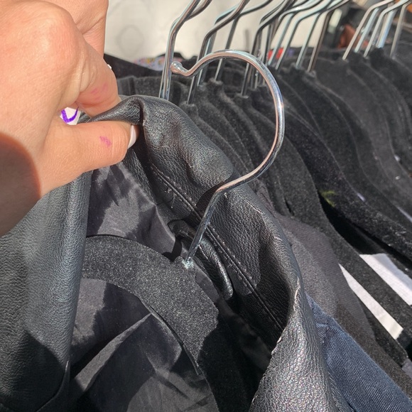 Black leather moto leather jacket w/ zipper - Picture 3 of 3